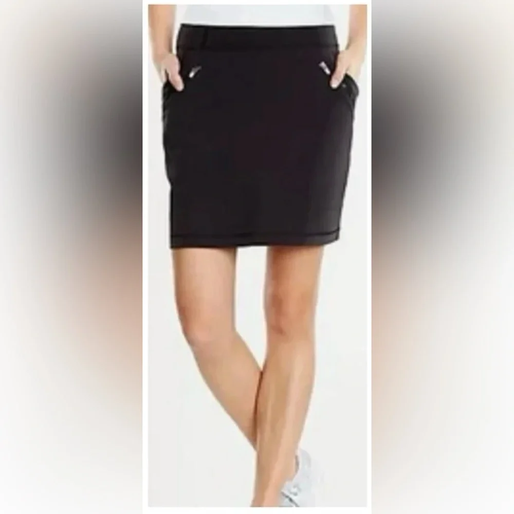 Lucy Black Spandex Athletic Pull On Skirt With Front Pockets Small